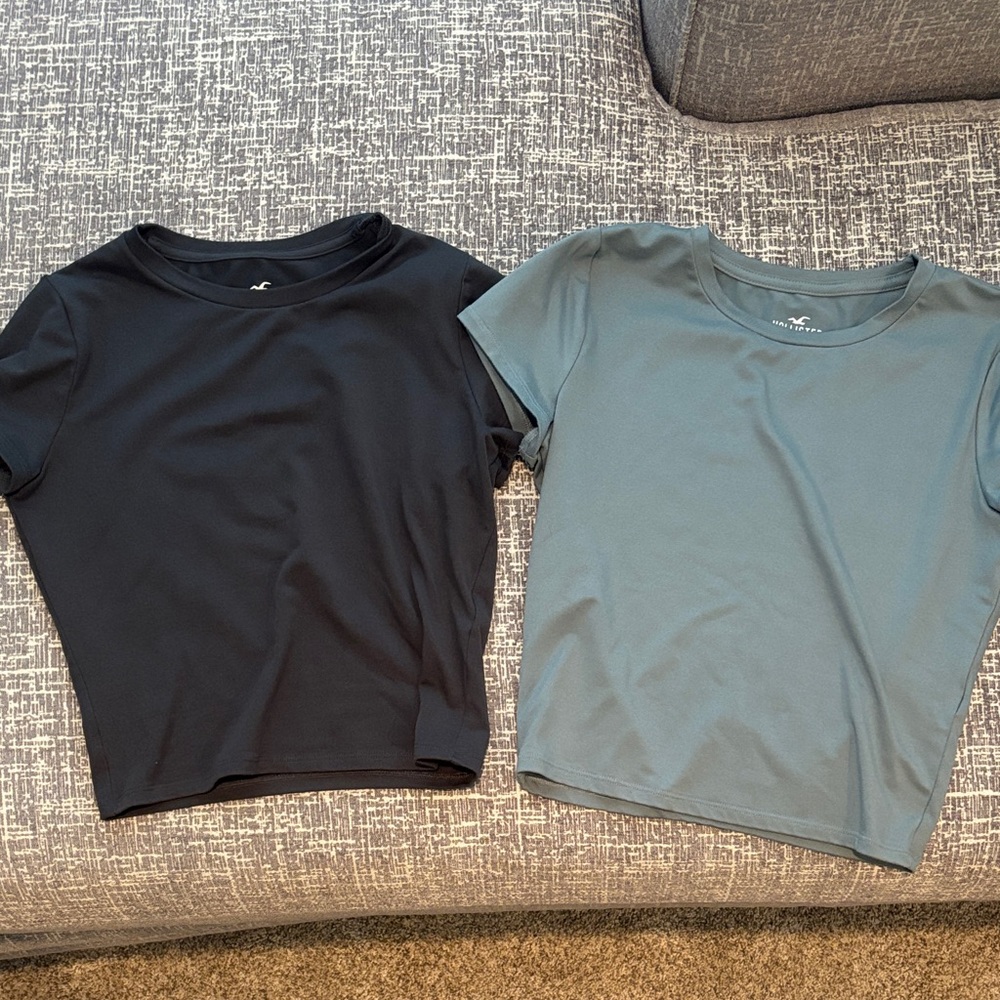 Hollister Black and Blue T-Shirts